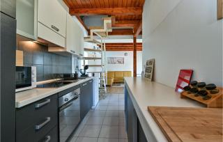 Four-Bedroom Holiday Home In Pregrada - Pregrada - 6