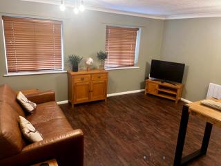 Comfy, modern one bed apartment - 7