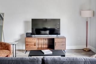 S Lake Union 1BR w Gym WD nr Denny Park SEA-372 - 9