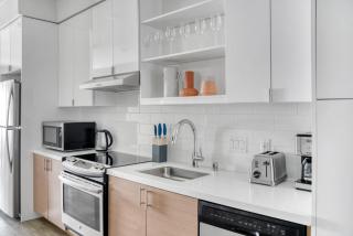 S Lake Union 1BR w Gym WD nr Denny Park SEA-372 - 5