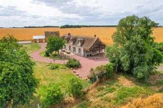 La Vallee - - 1