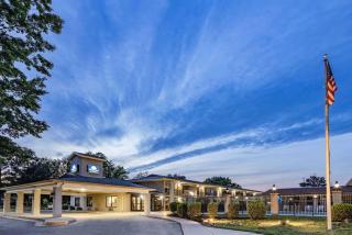 Days Inn & Suites by Wyndham Colonial - Williamsburg - 8