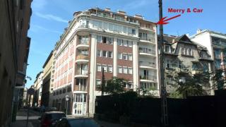 Merry&Car - HUGE BALCONY + Living Room + 2BR - Budapest - 2