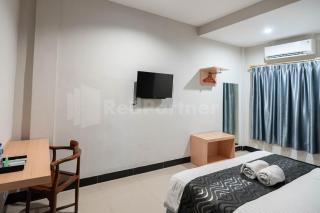 New Gentala Hotel Mitra RedDoorz - Medan - 6
