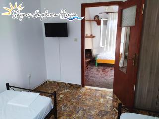 Skyros Euphoria House - 2