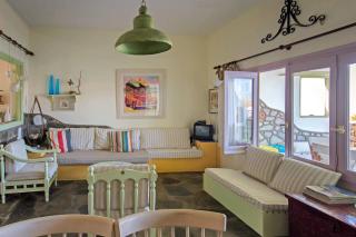 Tourlos Beachfront House in Mykonos - 9