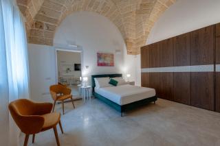 The Secret Door 10 - Cellino San Marco - 1