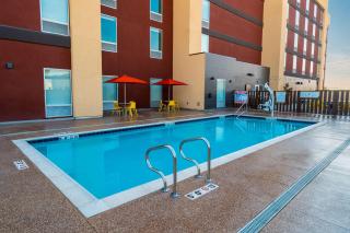 Home2 Suites Bakersfield - Bakersfield - 5