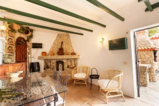 Mountain Getaway for Hikers 1 - 3