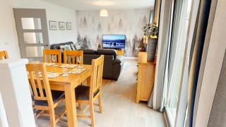 Alpine View - a cosy Aviemore House - Aviemore - 2