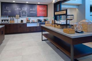 Hampton Inn & Suites Gilroy, Ca - 1