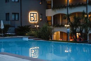 Bella Hotel & Restaurant with private dock for mooring boats - San Felice del Benaco - 7
