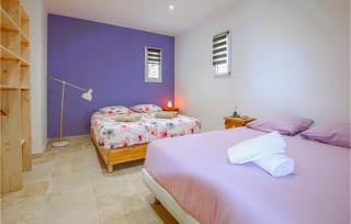 Nice Home In Suze-La-Rousse With Wifi - Suze-la-Rousse - 8
