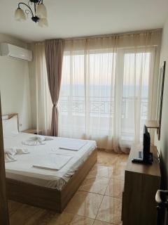 Golden Sea View New - Pomorie - 1