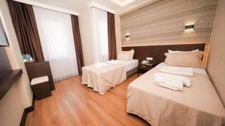 Bellezza Hotel - 1