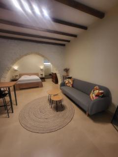 Coucou Boutique Studio - Ios Chora - 1