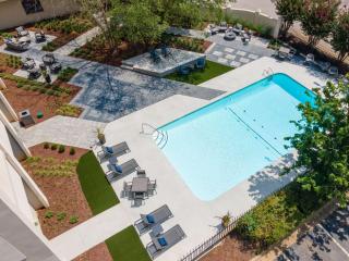 DoubleTree by Hilton Raleigh Midtown, NC - Raleigh - 4