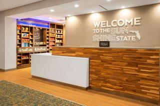 Hampton Inn & Suites North Port, Fl - 3