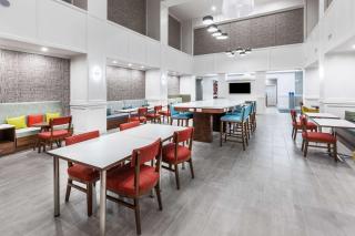 Hampton Inn & Suites Dallas I-30 Cockrell Hill, Tx - Dallas - 7