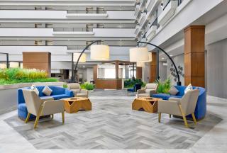 DoubleTree by Hilton Davenport - 8