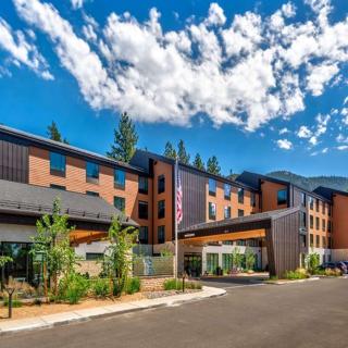 Hampton Inn & Suites South Lake Tahoe - South Lake Tahoe - 9