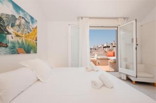 House with sea and mountain views on the beach, Bahía de Marbella - Marbella - 1