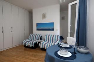 Medulić studio for 2 in old town with free parking - Šibenik - 2
