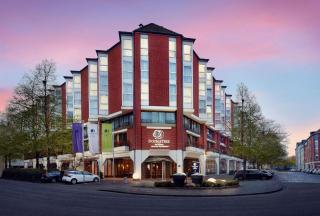 DoubleTree by Hilton Hannover Schweizerhof - Hannover - 9