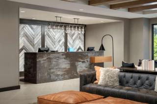 Homewood Suites By Hilton Louisville Airport - 1