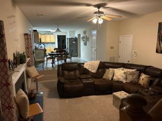 Atlanta's Perfect Hideaway - College Park - 4