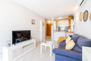 1ºLineaMar-2room-Novelty-Piscina-wifi-PortAventura7 - 1