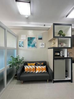 Netflix and Unli WIFI!!! The Elchies Room at Tagaytay Prime Residence - Tagaytay - 8