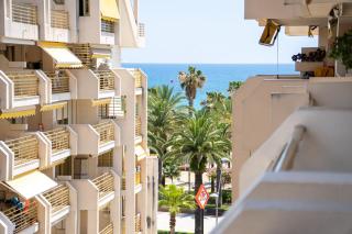 1ºLineaMar-2room-Novelty-Piscina-wifi-PortAventura7 - Salou - 7