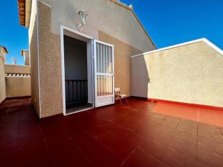 Charming 2-Bed House in Torrevieja - Torrevieja - 1