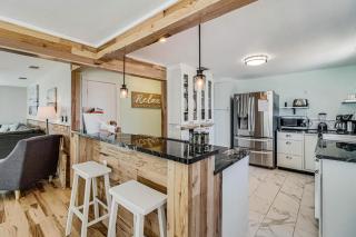 Sea Glass Cottage - Port Aransas - 5