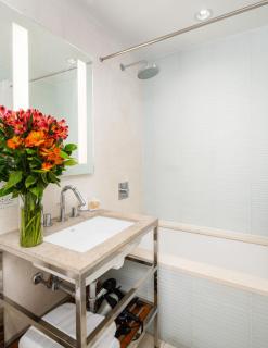 Beautiful 2BD with a Gym near Times Square - New York - 5