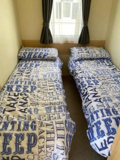 Holiday Park Home - TyMawr - Kinmel Bay - 1