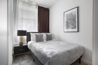 Perfectly located 2BD near Times Square with Gym - 4