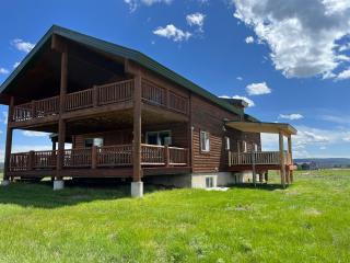 Liberty Lodge by KABINO Hot Tub Air Hockey 3 Living Rooms 7 bedrooms Boat Launch Reservoir ATV Snowmobile Trails WiFi - Island Park - 8