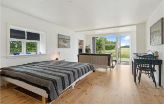 1 Bedroom Amazing Apartment In Rønne - Rønne - 4