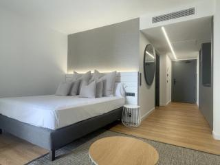 Rentalmar Suites Salou Families Only - Salou - 1
