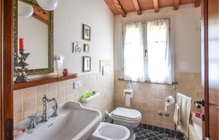 2 Bedroom Lovely Home In Montecastello - Montecastello - 8