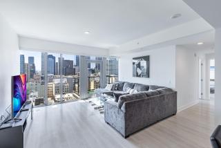 Top Floor 3 Bed 3 Bath Penthouse Living In Luxury - Los Angeles - 1