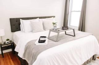 5BR triple decker apartment – 15 mins to City - Boston - 3