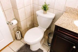 5BR triple decker apartment – 15 mins to City - Boston - 1
