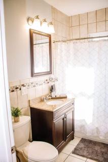5BR triple decker apartment – 15 mins to City - Boston - 2