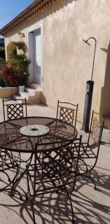 Studio sympa meublé avec parking privé et piscine - Manosque - 1