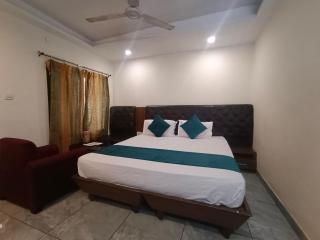 Hotel Ganga Azure@ Har Ki Pauri Road - 2