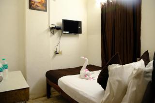 Aum Karthikeya Residency - Near Chennai Railway Station - Chennai - 0