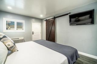 ERTH INN by AGA- Bell Garden - Bell Gardens - 7